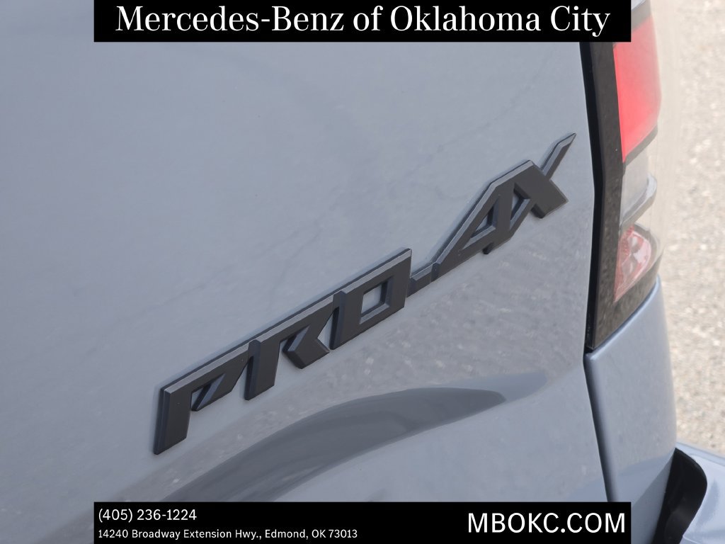 Used 2023 Nissan Frontier PRO-4X w/ Technology Package AWD/4WD image 12