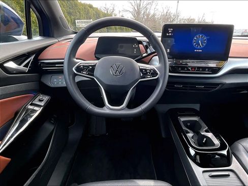 Used 2022 Volkswagen ID.4 Pro S image 17