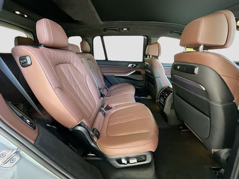 Certified 2024 BMW X7 M60i AWD/4WD image 29