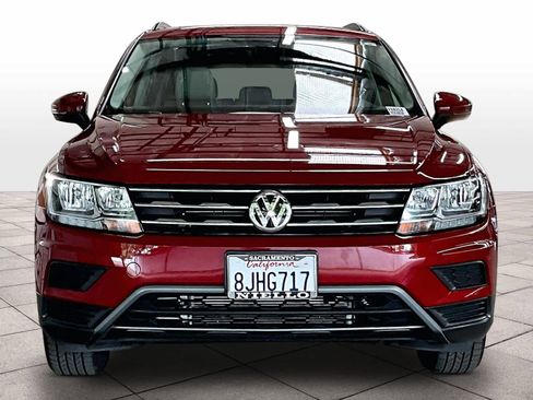 Used 2019 Volkswagen Tiguan SE w/ Panoramic Sunroof Package image 3