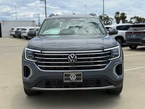 New 2026 Volkswagen Atlas SE AWD/4WD image 3