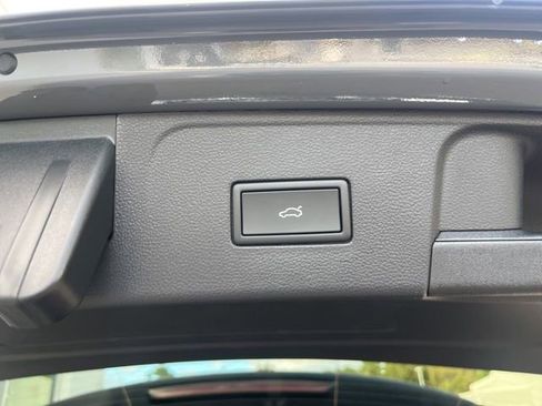 New 2026 Volkswagen Atlas SE image 29