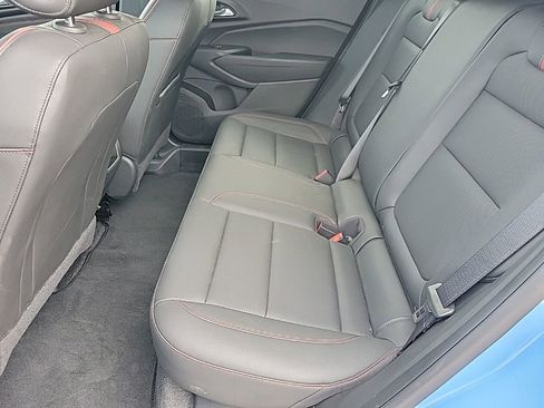 Used 2024 Chevrolet Trax RS FWD image 13