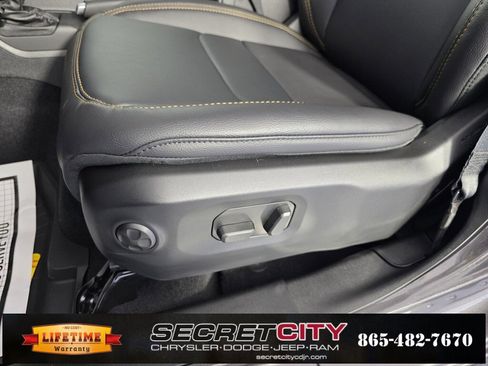 New 2025 Jeep Wrangler Unlimited Sahara image 13