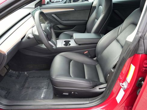Used 2021 Tesla Model 3 Standard Range Plus image 14
