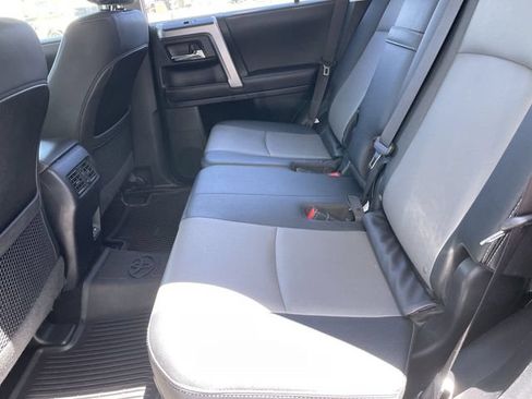 Used 2024 Toyota 4Runner SR5 Premium w/ Moonroof Package AWD/4WD image 23