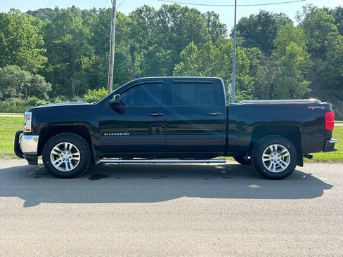 Used 2017 Chevrolet Silverado 1500 LT w/ All Star Edition AWD/4WD image 4