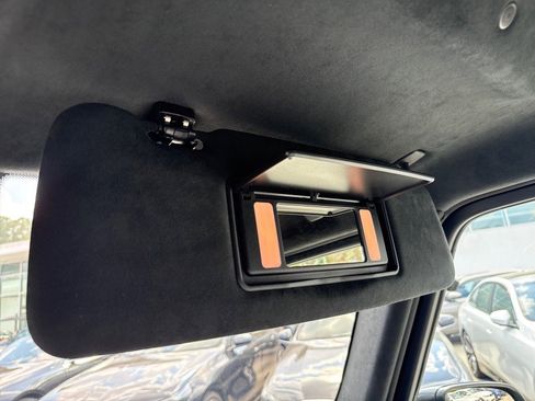 Used 2025 Mercedes-Benz G 550 image 27