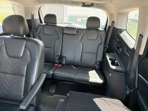 Used 2022 Kia Telluride SX w/ SX Prestige Package AWD/4WD image 13