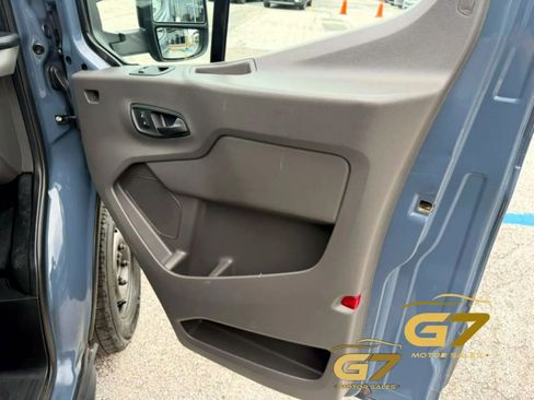 Used 2019 Ford Transit 250 148 High Roof Extended RWD image 12