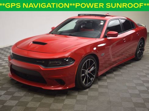 Used 2016 Dodge Charger R/T Scat Pack w/ Technology Group image 3