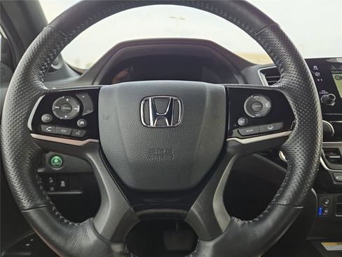 Used 2022 Honda Passport Elite image 12