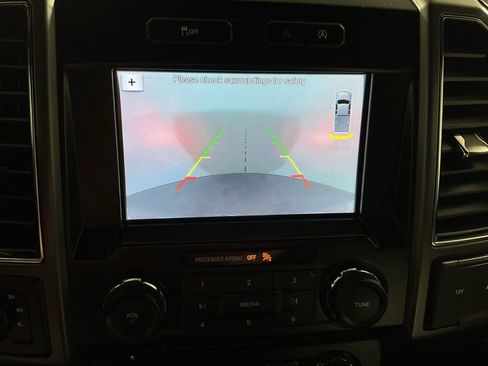 Used 2018 Ford F150 XLT w/ Equipment Group 302A Luxury image 3