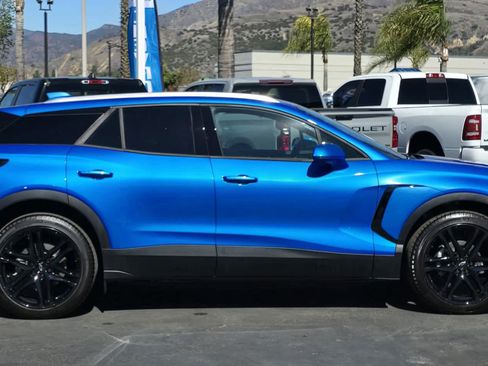 Used 2025 Chevrolet Blazer EV LT w/ Super Cruise Package AWD/4WD image 10