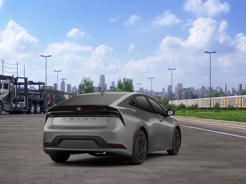 New 2026 Toyota Prius LE image 9