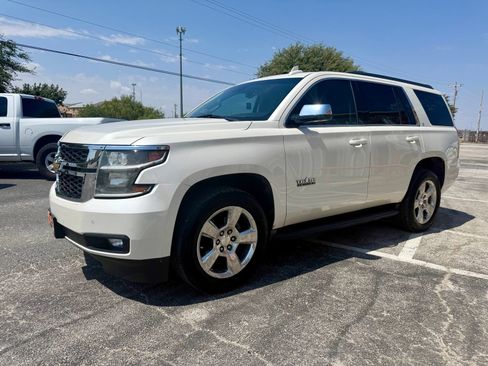Used 2015 Chevrolet Tahoe LT w/ Luxury Package RWD image 7