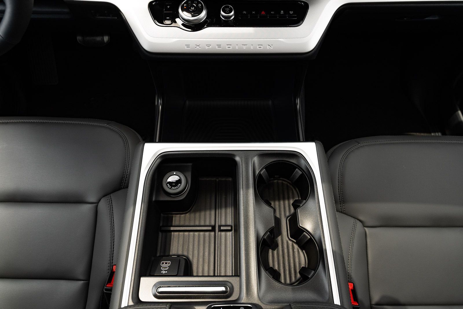 New 2026 Ford Expedition Active RWD image 27