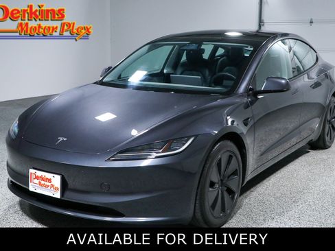 Used 2025 Tesla Model 3 Long Range RWD image 1