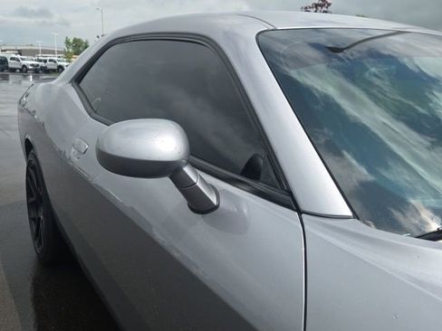 Used 2015 Dodge Challenger R/T Scat Pack w/ Leather Interior Group RWD image 5