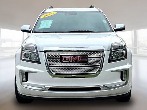 Used 2016 GMC Terrain Denali AWD/4WD image 2
