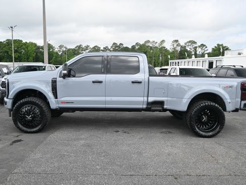Used 2026 Ford F450 Platinum w/ Platinum Plus Package AWD/4WD image 6