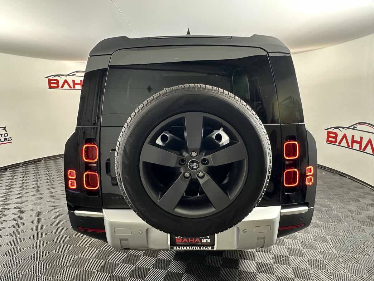 Used 2024 Land Rover Defender 130 S AWD/4WD image 8