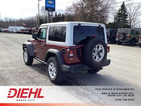Used 2021 Jeep Wrangler Sport image 5