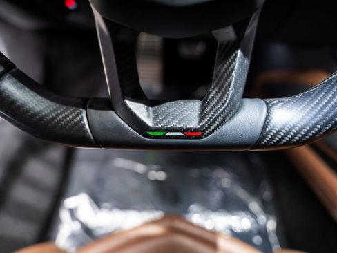 Used 2024 Lamborghini Revuelto AWD/4WD image 70
