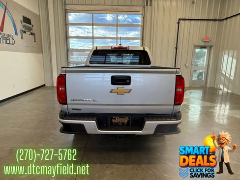 Used 2019 Chevrolet Colorado W/T w/ WT Convenience Package image 2