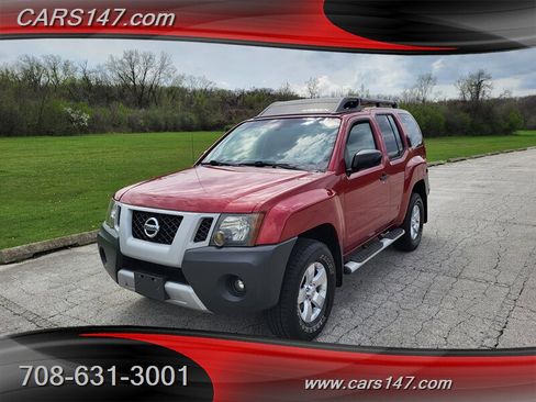 Used 2010 Nissan Xterra S image 1