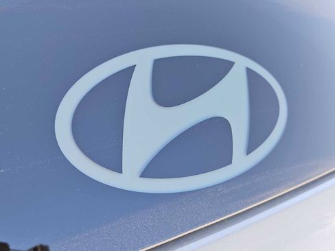 Certified 2025 Hyundai Tucson SEL image 11