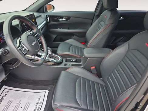 Certified 2023 Kia Forte GT w/ GT2 Package image 21