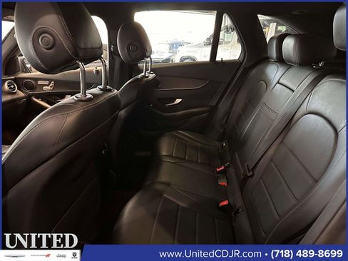 Used 2022 Mercedes-Benz GLC 300 4MATIC image 15
