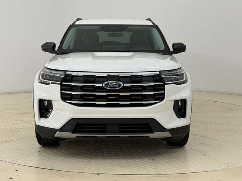 New 2026 Ford Explorer Active w/ Active Comfort Package AWD/4WD image 6