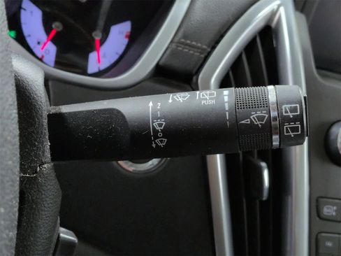 Used 2010 Cadillac SRX Luxury image 28