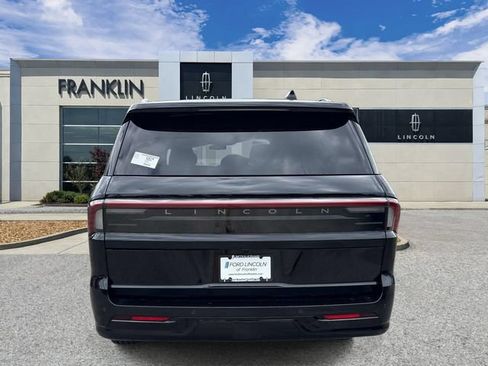 New 2026 Lincoln Navigator L Reserve AWD/4WD image 6