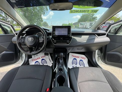 Used 2021 Toyota Corolla LE FWD image 28