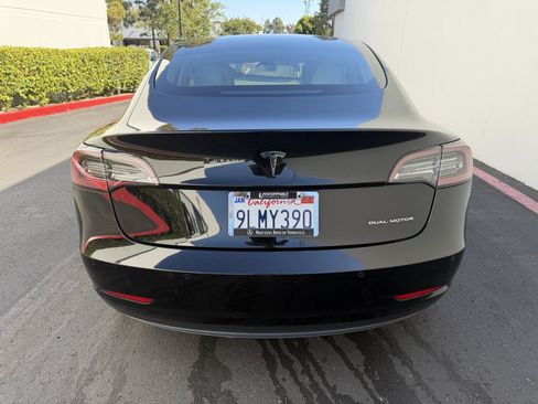 Used 2021 Tesla Model 3 Long Range AWD/4WD image 8