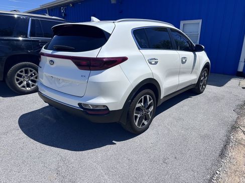 Used 2020 Kia Sportage EX FWD image 8