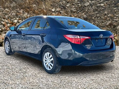 Used 2017 Toyota Corolla LE image 8