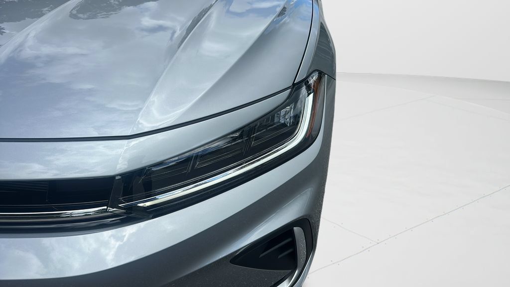 New 2027 Volkswagen Jetta SE FWD image 31