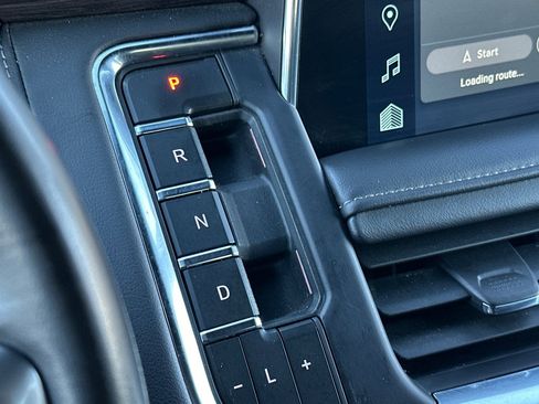 Used 2024 Chevrolet Tahoe LT image 31