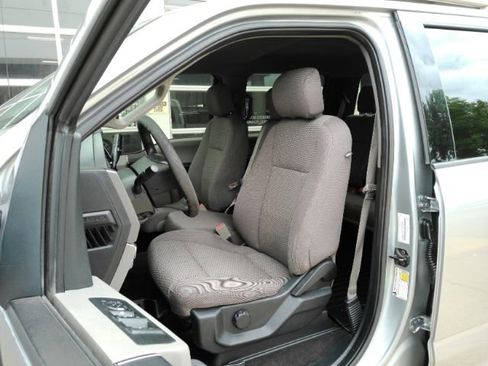 Used 2020 Ford F150 XLT AWD/4WD image 16