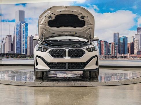 New 2026 BMW X2 xDrive28i w/ Technology Package image 4