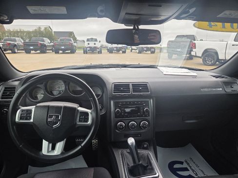 Used 2014 Dodge Challenger R/T w/ Blacktop Package image 2