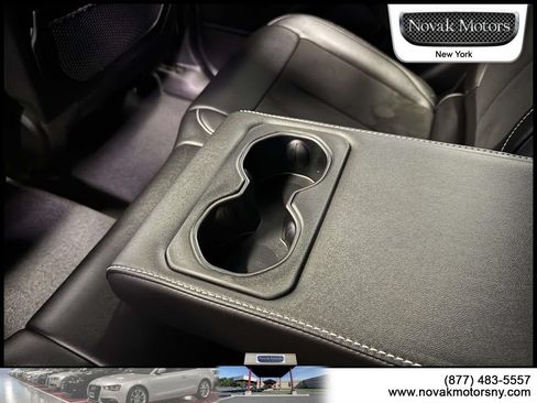 Used 2023 Jeep Grand Cherokee Altitude AWD/4WD image 14