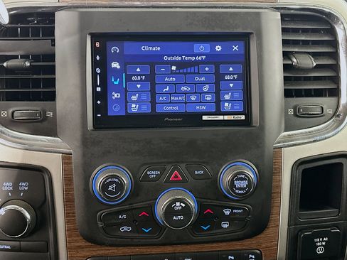 Used 2017 RAM 2500 Laramie w/ Off Road Package image 22