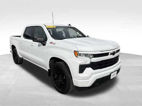 Used 2023 Chevrolet Silverado 1500 RST image 8