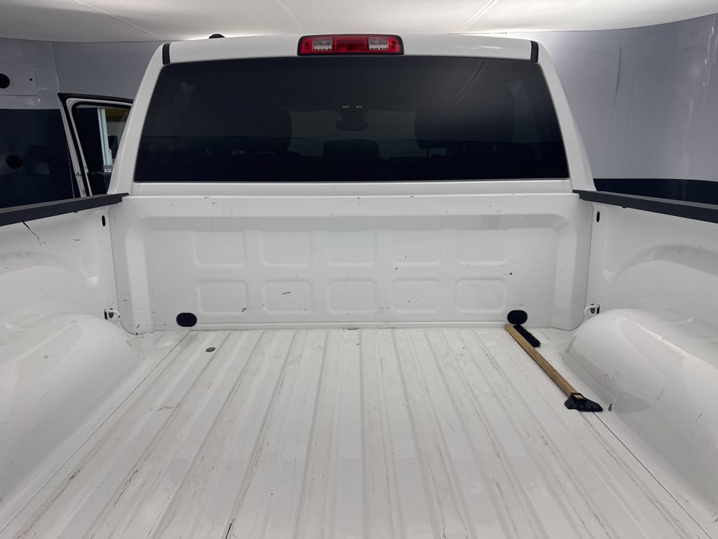 Used 2023 RAM 1500 Classic SLT AWD/4WD image 38