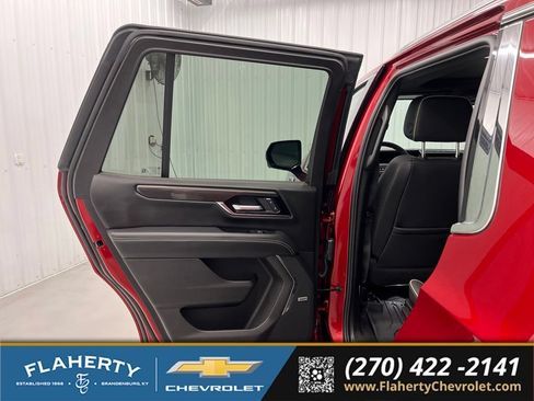 Used 2025 GMC Yukon Elevation w/ LPO, Floor Liner Package AWD/4WD image 10